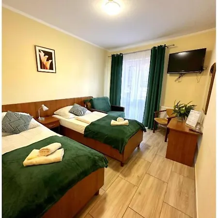 Nocleg ze śniadaniem Korab 3*