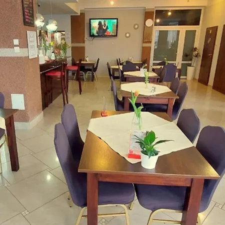 Korab 3* Miedzyzdroje